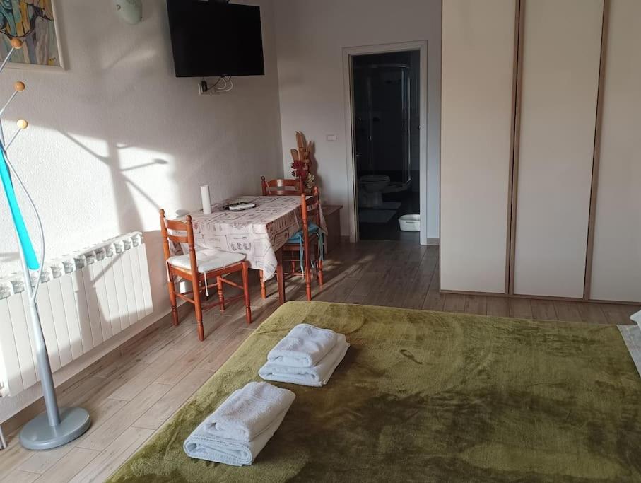 Apartment, 200M From Sea Brtonigla Exterior foto